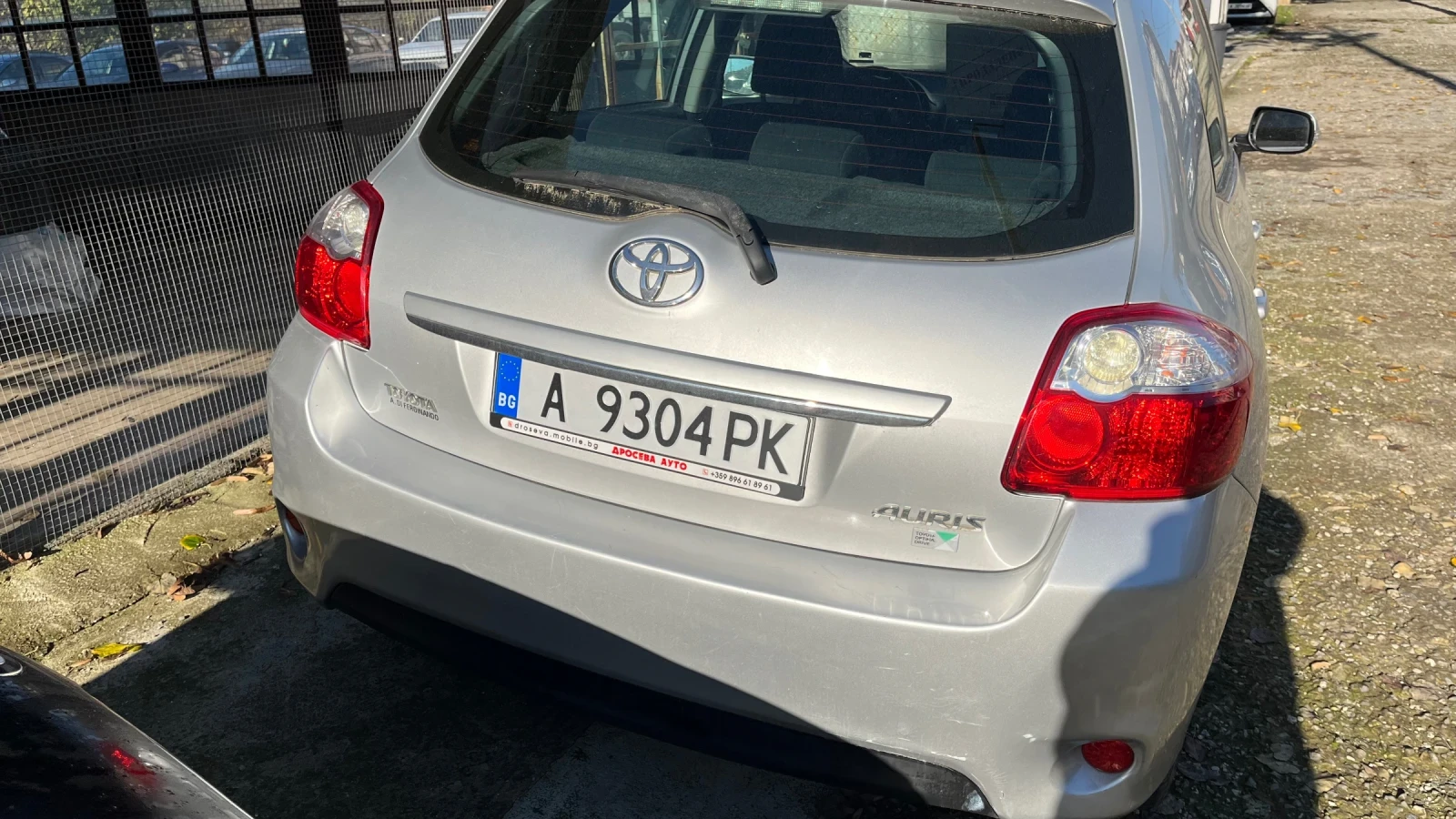 Toyota Auris  - изображение 2