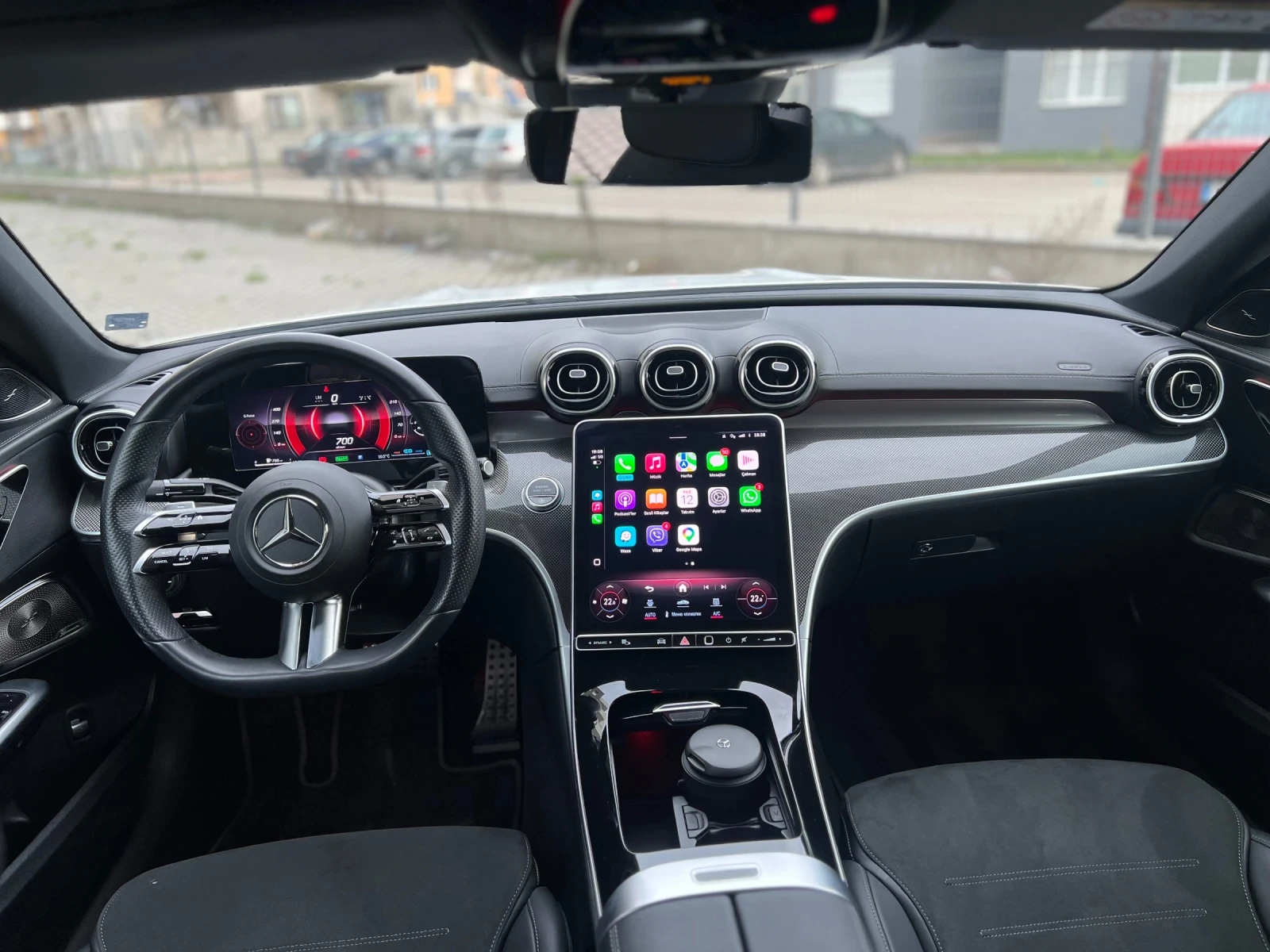 Mercedes-Benz C 300 4MATIC, снимка 8 - Автомобили и джипове - 52583313