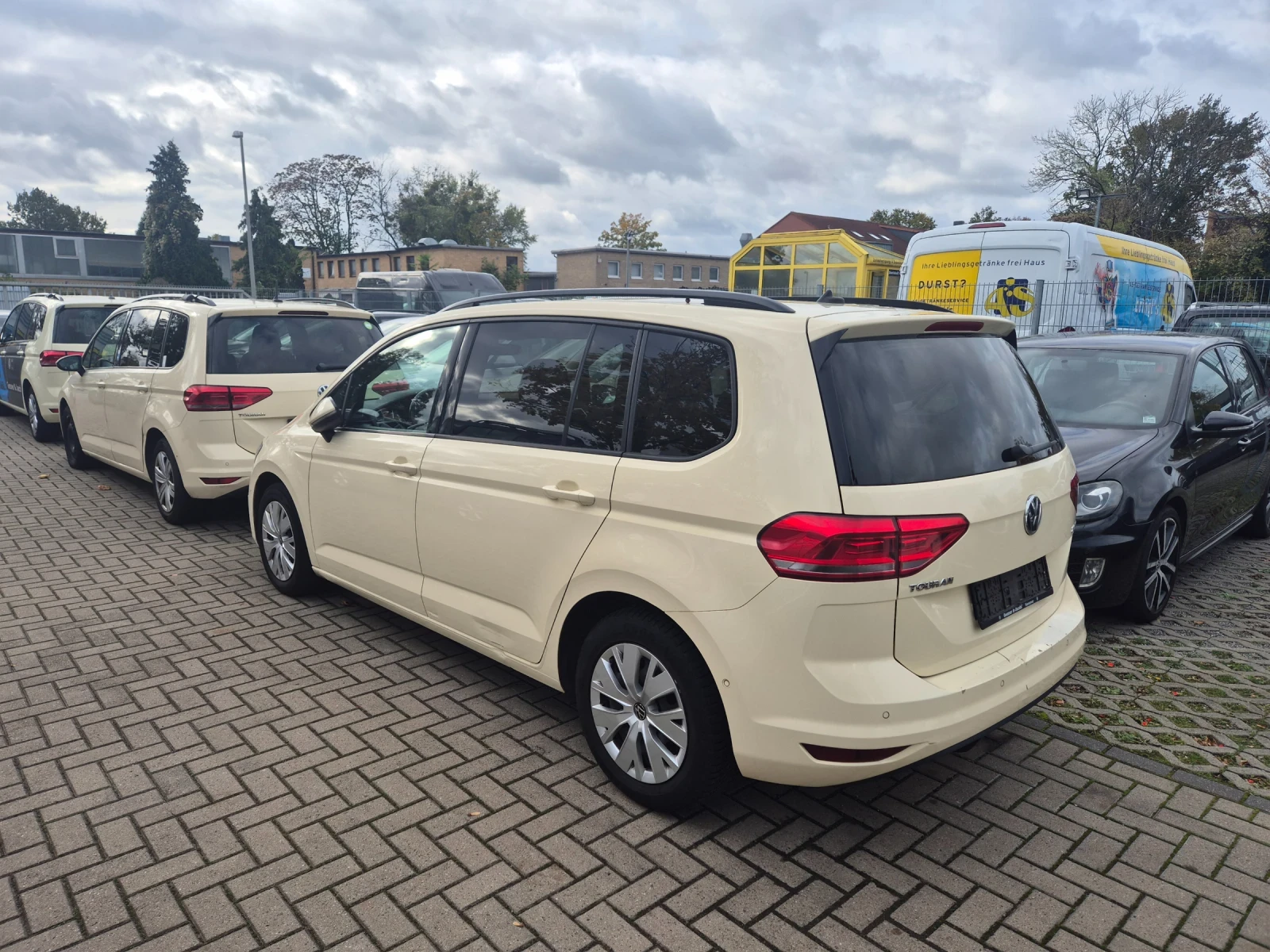 VW Touran 2.0 - изображение 8