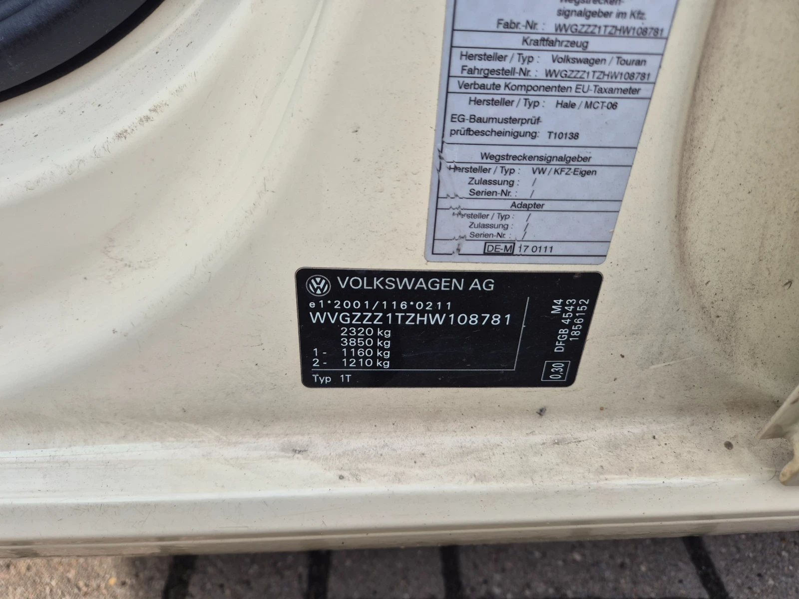 VW Touran 2.0 - изображение 9