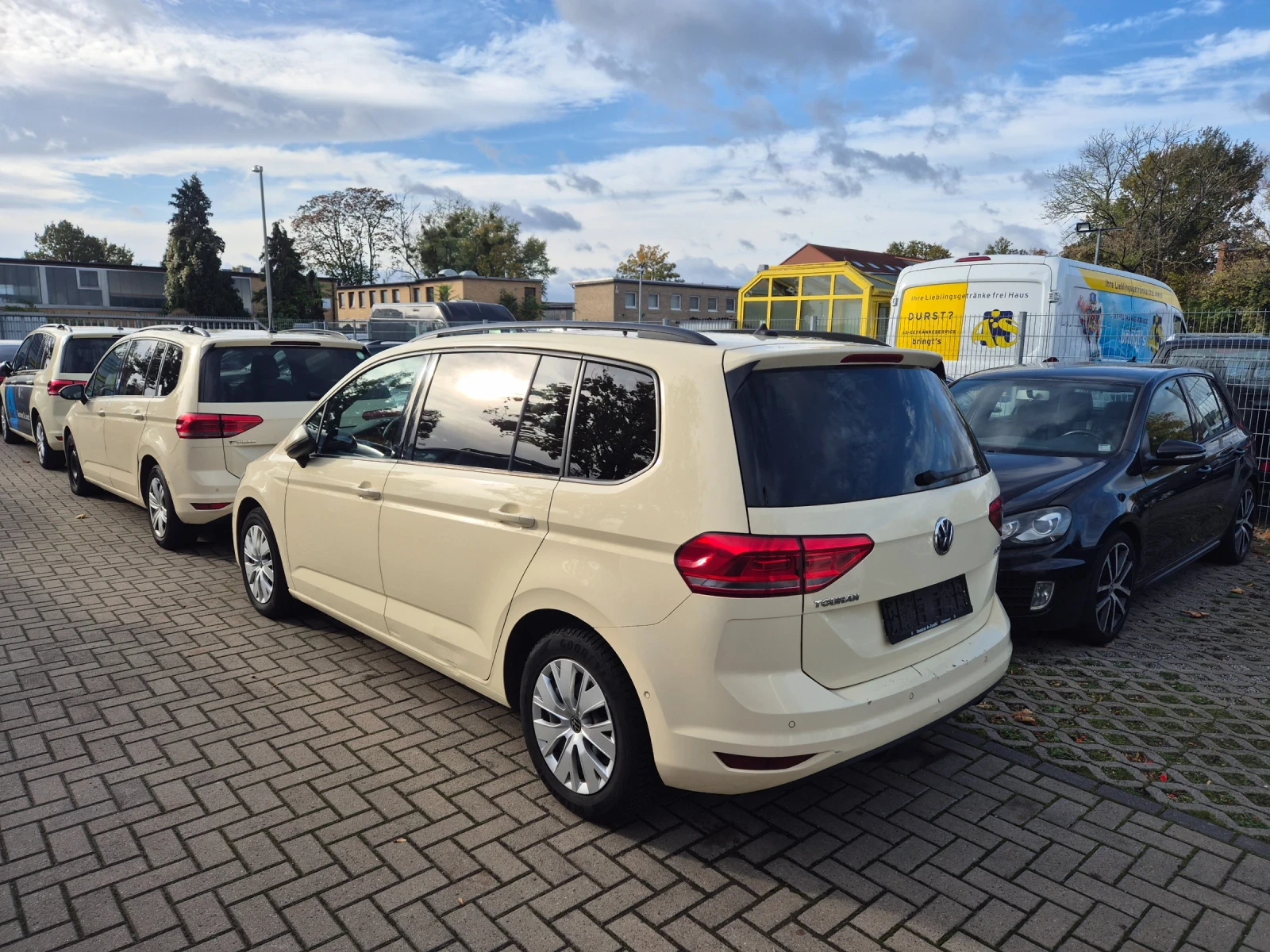 VW Touran 2.0 - изображение 7