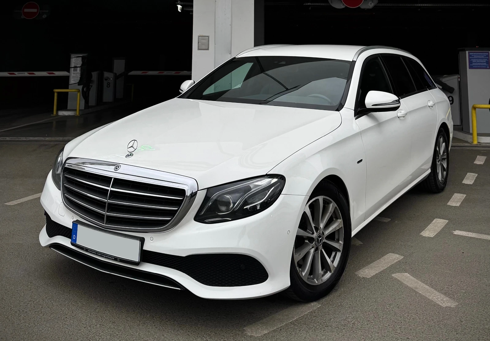 Mercedes-Benz E 220 9-G Full Led SportStyle 2019�.  | Mobile.bg � ����������� 1