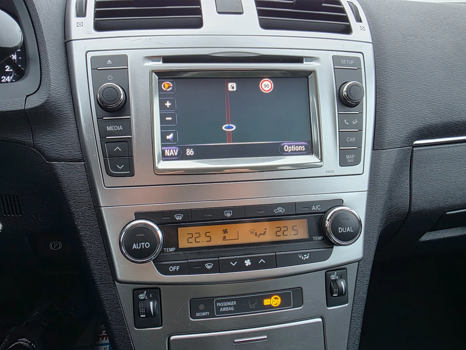 Toyota Avensis 2.0 D4D ��������� ������ ���� 5 | Mobile.bg � ����������� 13