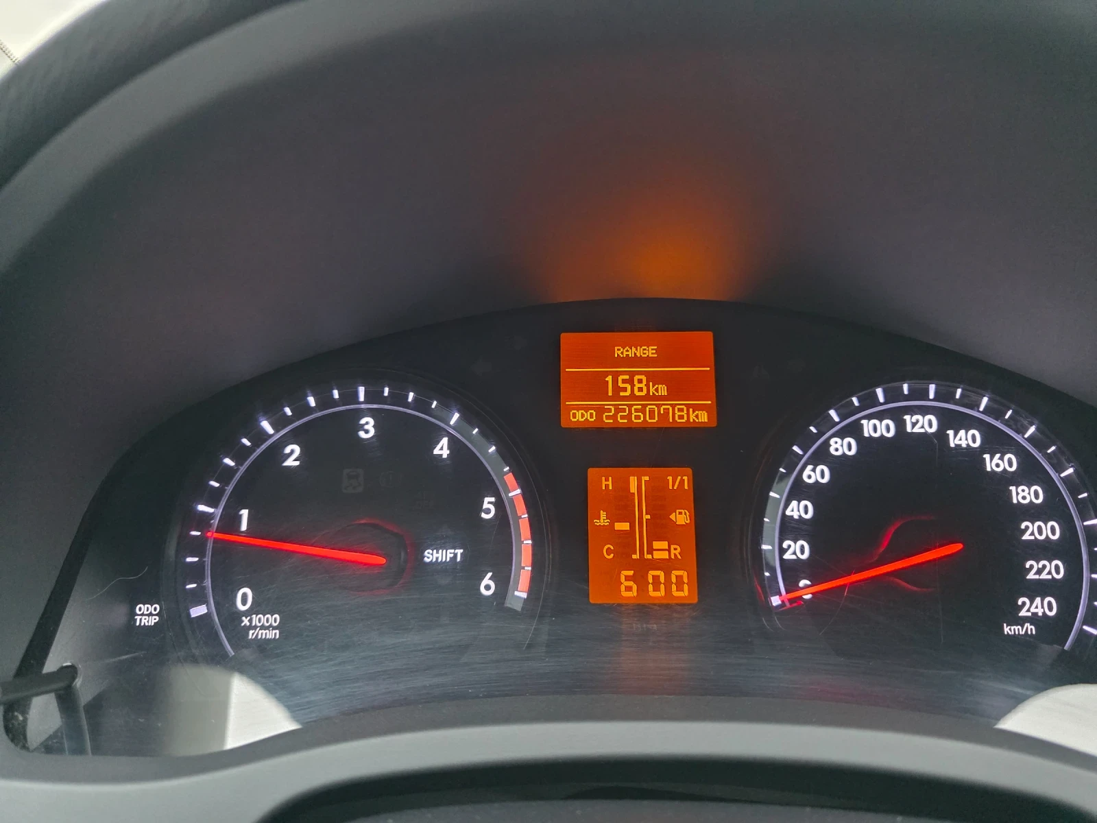 Toyota Avensis 2.0 D4D ��������� ������ ���� 5 | Mobile.bg � ����������� 16