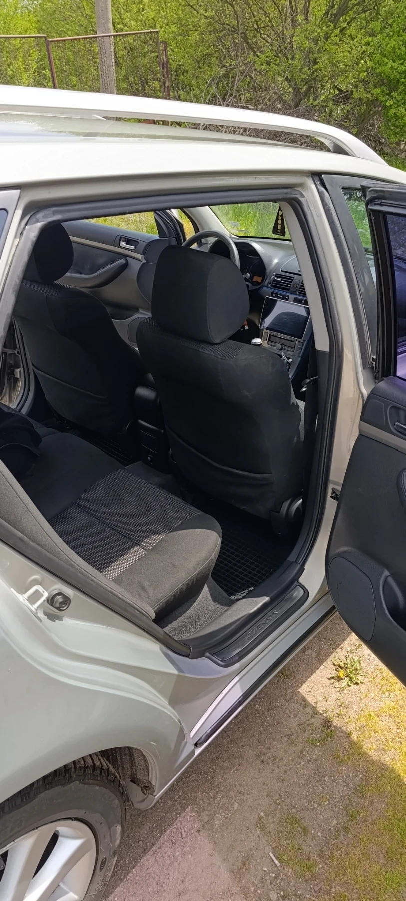 Toyota Avensis | Mobile.bg � ����������� 10