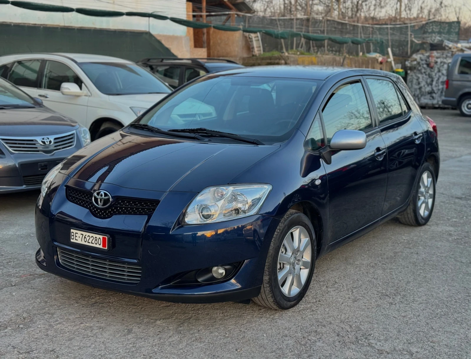 Toyota Auris 1.6VVTI!CH!РЪЧКА 6СКОРОСТИ!FACE!, снимка 9 - Автомобили и джипове - 53787914