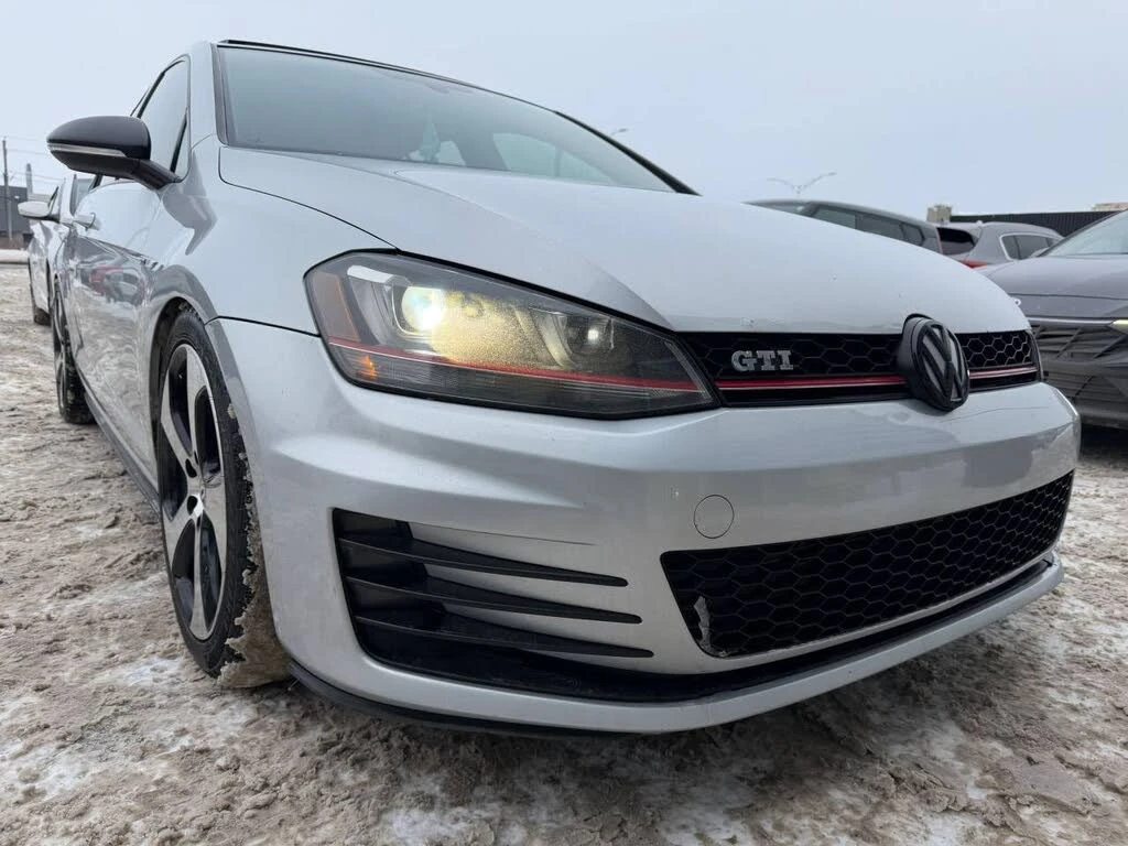 VW Golf GTI 2.0T* Autobahn* FWD* АвтоКредит* (ЦЕНА ДО БГ)