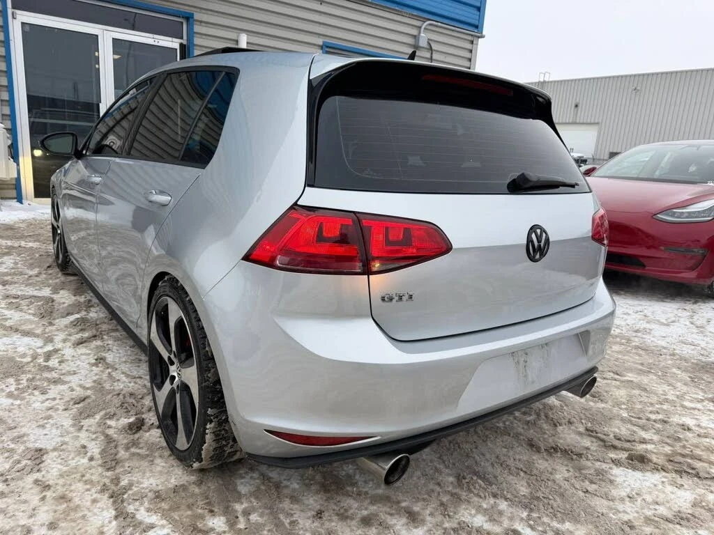 VW Golf GTI 2.0T* Autobahn* FWD* АвтоКредит* (ЦЕНА ДО БГ), снимка 6 - Автомобили и джипове - 54155270