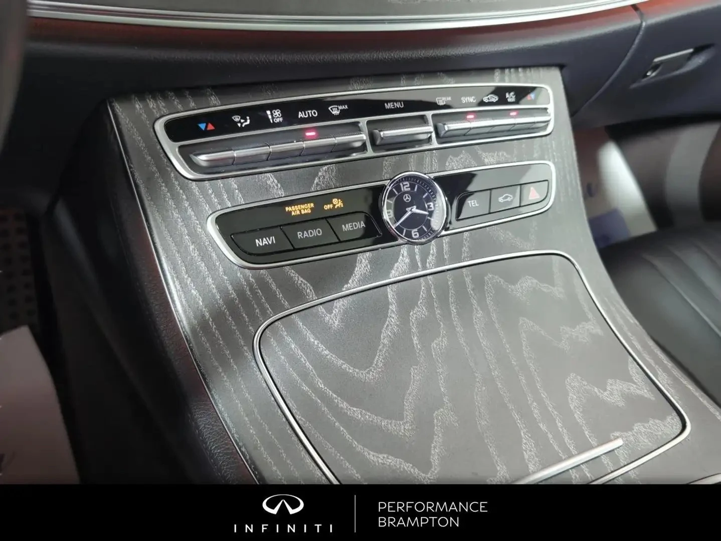 Mercedes-Benz CLS 450 4MATIC / AMG-PKG / ОБДУХ / ПОДГРЕВИ, снимка 15 - Автомобили и джипове - 54427843