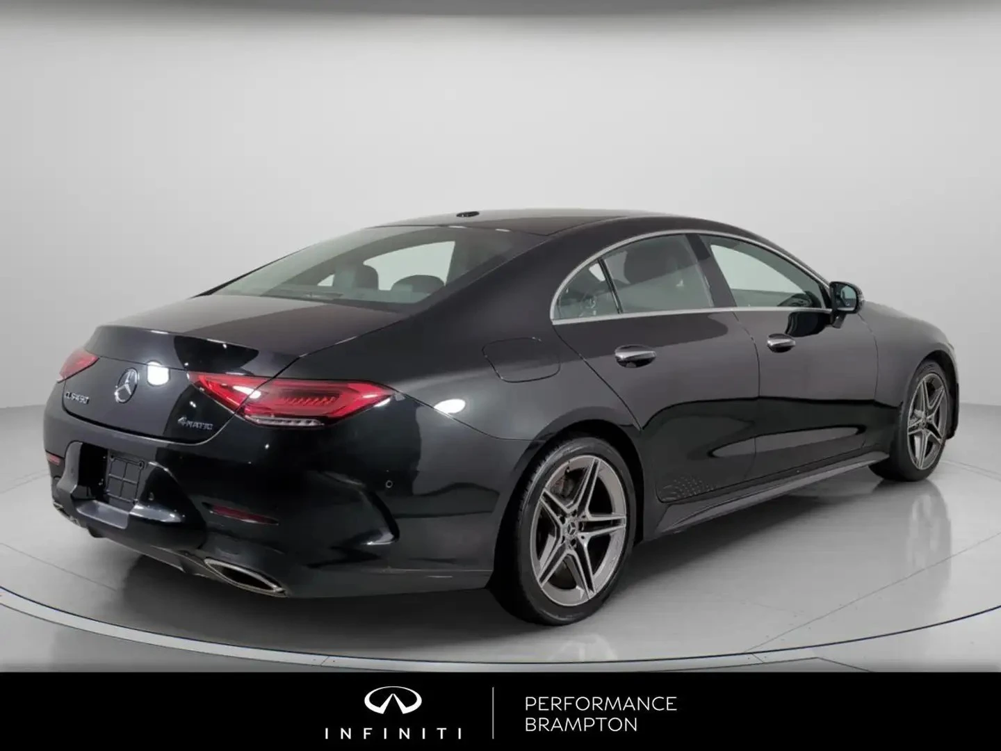Mercedes-Benz CLS 450 4MATIC / AMG-PKG / ОБДУХ / ПОДГРЕВИ, снимка 4 - Автомобили и джипове - 54427843