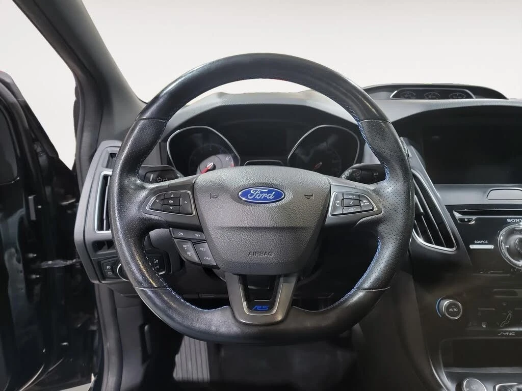 Ford Focus RS* Hatchback* AвтоКредит * (ЦЕНА ДО БГ), снимка 13 - Автомобили и джипове - 54429484