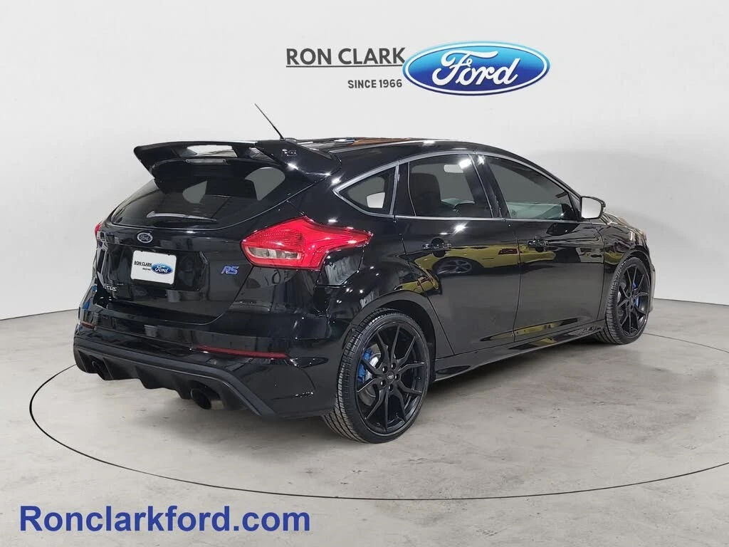 Ford Focus RS* Hatchback* AвтоКредит * (ЦЕНА ДО БГ), снимка 7 - Автомобили и джипове - 54429484