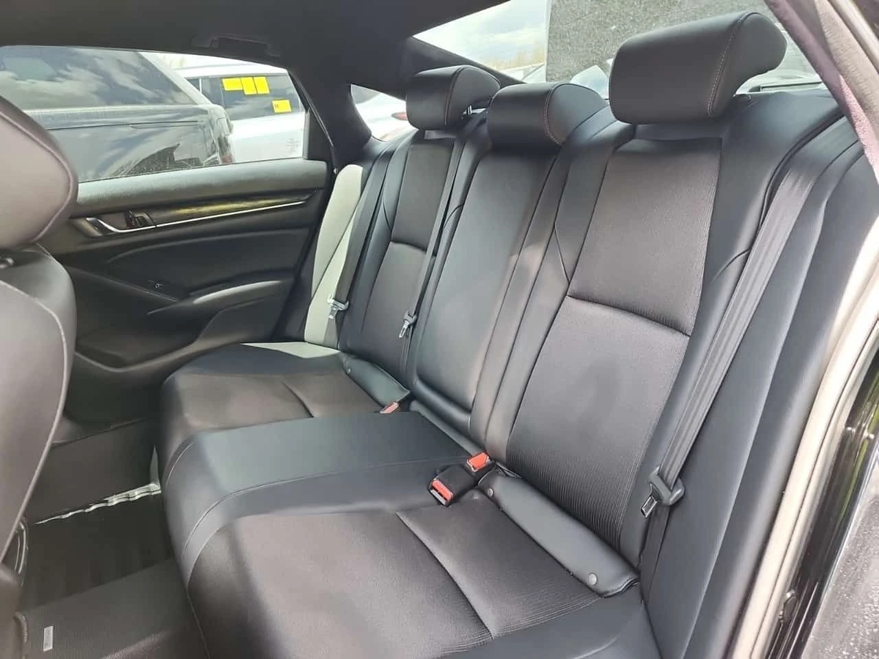 Honda Accord SPORT| ПОДГРЕВ| 2 КЛЮЧА| ШИБИДАХ| АЛКАНТАРА| CARFX, снимка 12 - Автомобили и джипове - 54497397