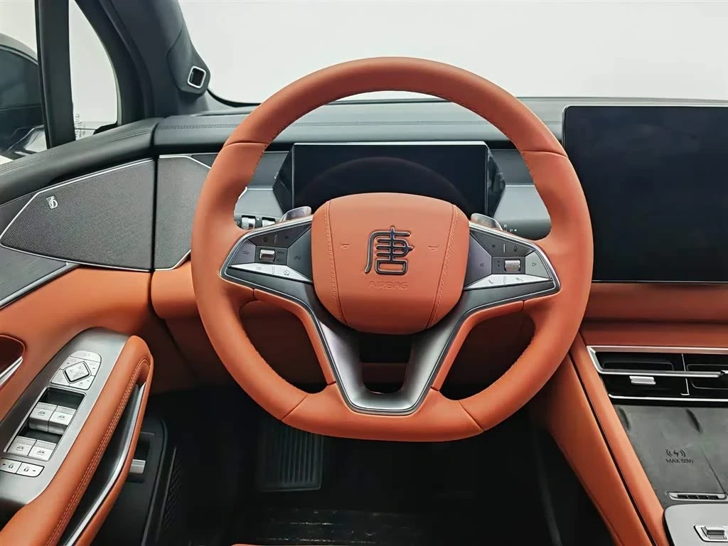 BYD Tang L AWD Flagship Model 600 km autogeorge.com, снимка 8 - Автомобили и джипове - 54554120