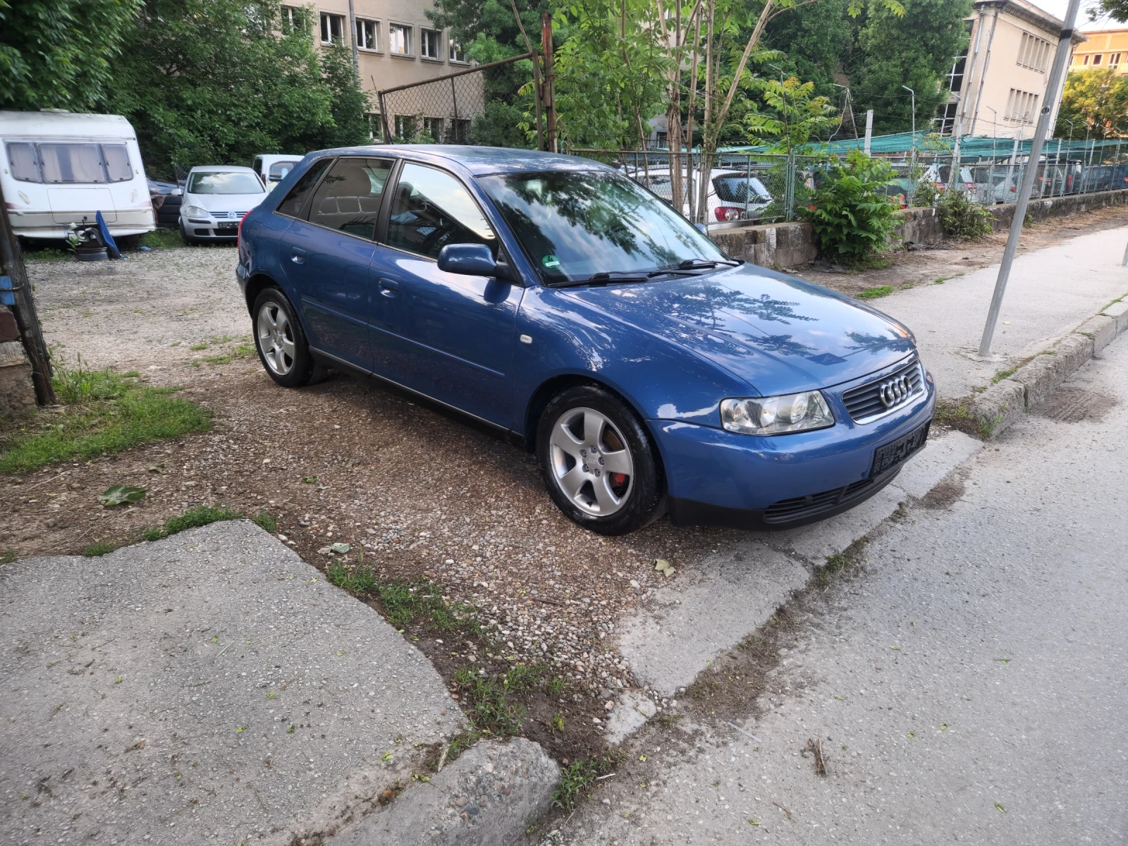 Audi A3 1.6 Безин