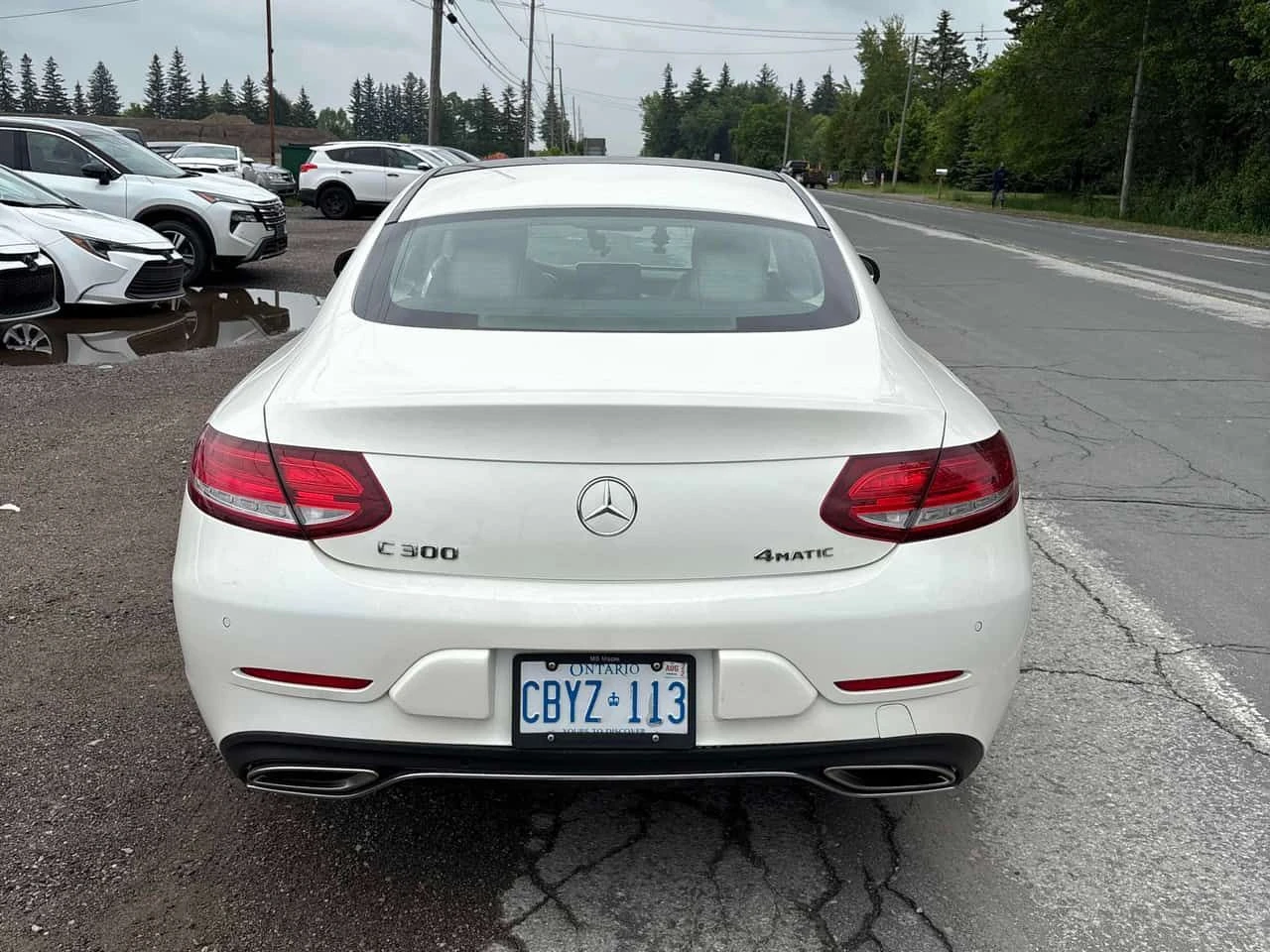 Mercedes-Benz C 300 * CARFAX * АВТОКРЕДИТ БЕЗ ПЪРВОНАЧАЛНА ВНОСКА, снимка 4 - Автомобили и джипове - 54863542