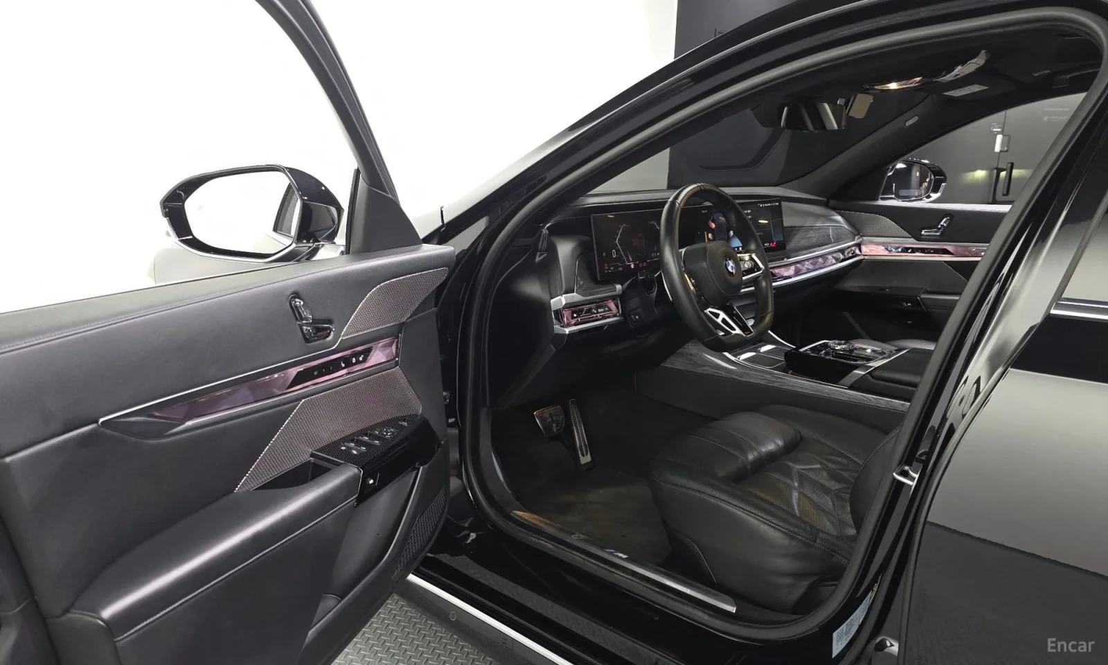 BMW 740 * * xDrive * * M-sport* * , снимка 10 - Автомобили и джипове - 55056420