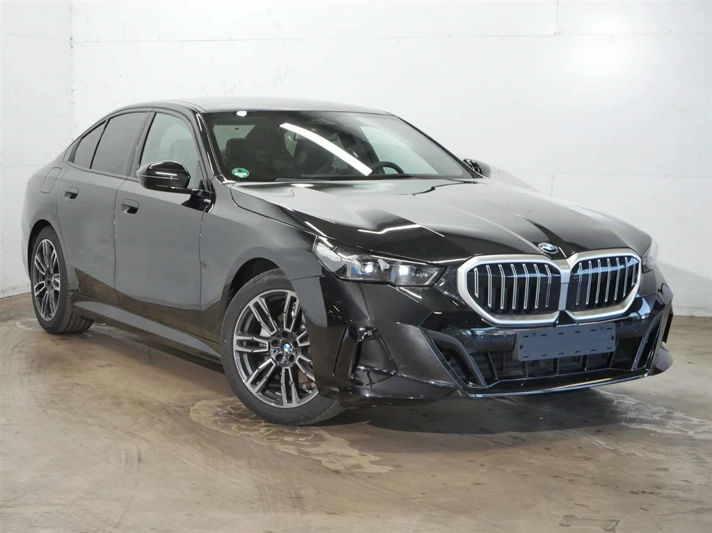 BMW 520 xDrive Sedan
