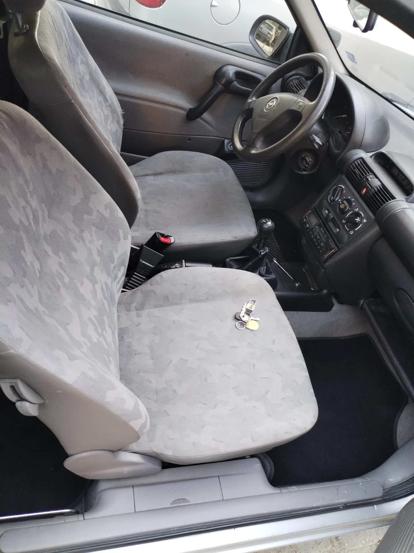 Opel Corsa Swing, снимка 13 - Автомобили и джипове - 55742257