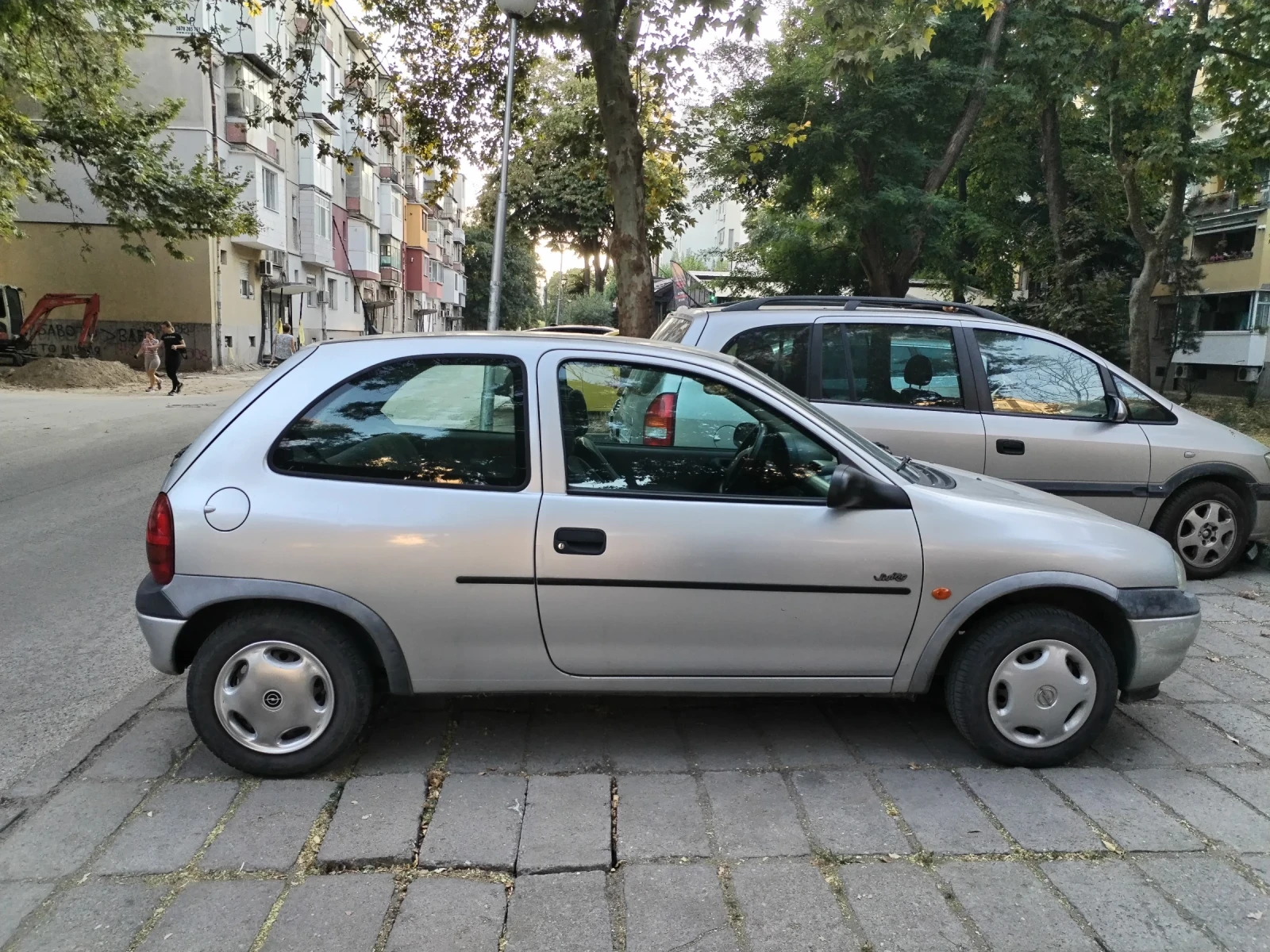 Opel Corsa Swing, снимка 4 - Автомобили и джипове - 55742257