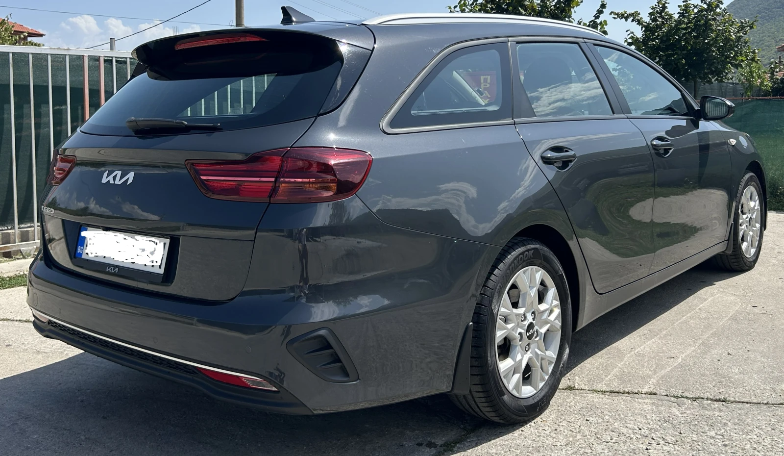 Kia Ceed SW 1.5 T-GDI Comfort, снимка 6 - Автомобили и джипове - 55897668