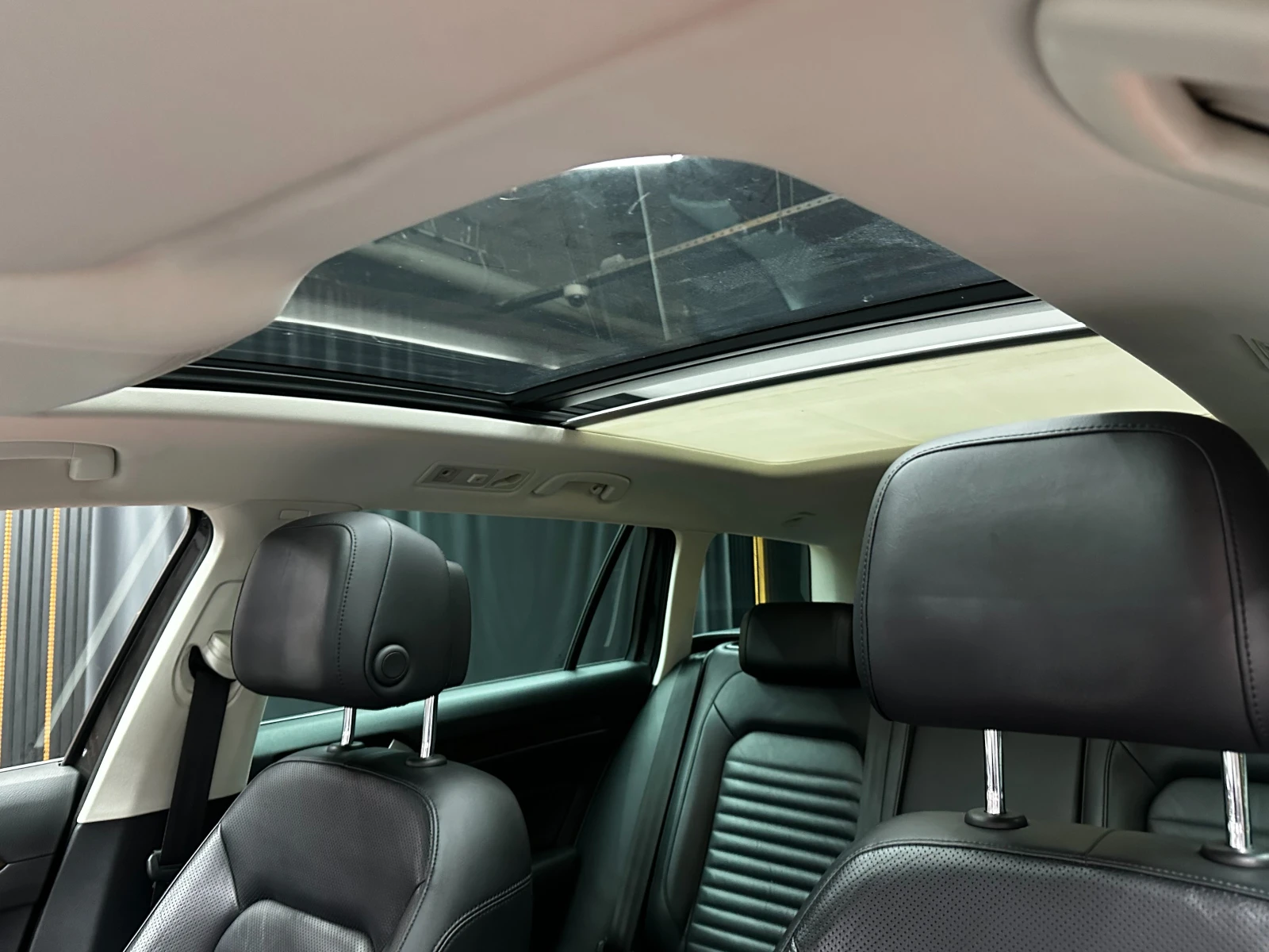 VW Passat 2.0d 239 к.с./ГАРАНЦИЯ, снимка 17 - Автомобили и джипове - 55926073