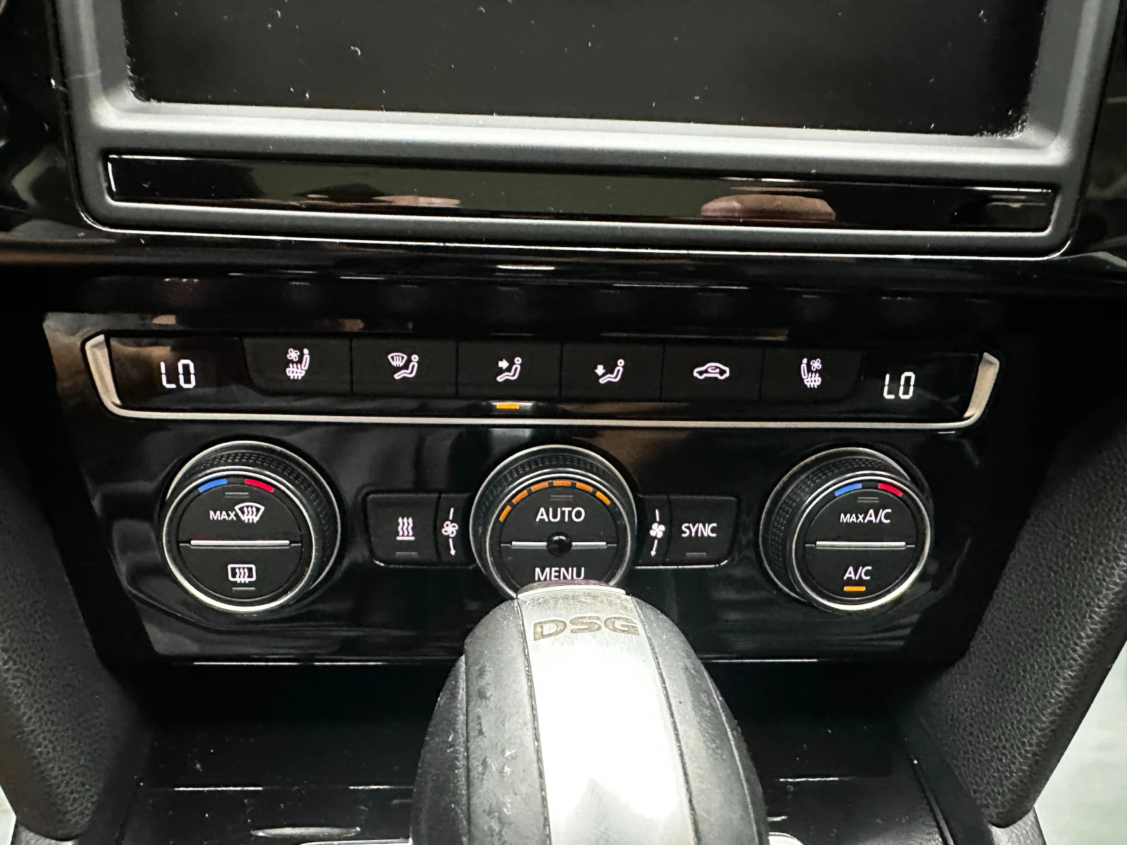 VW Passat 2.0d 239 к.с./ГАРАНЦИЯ, снимка 12 - Автомобили и джипове - 55926073