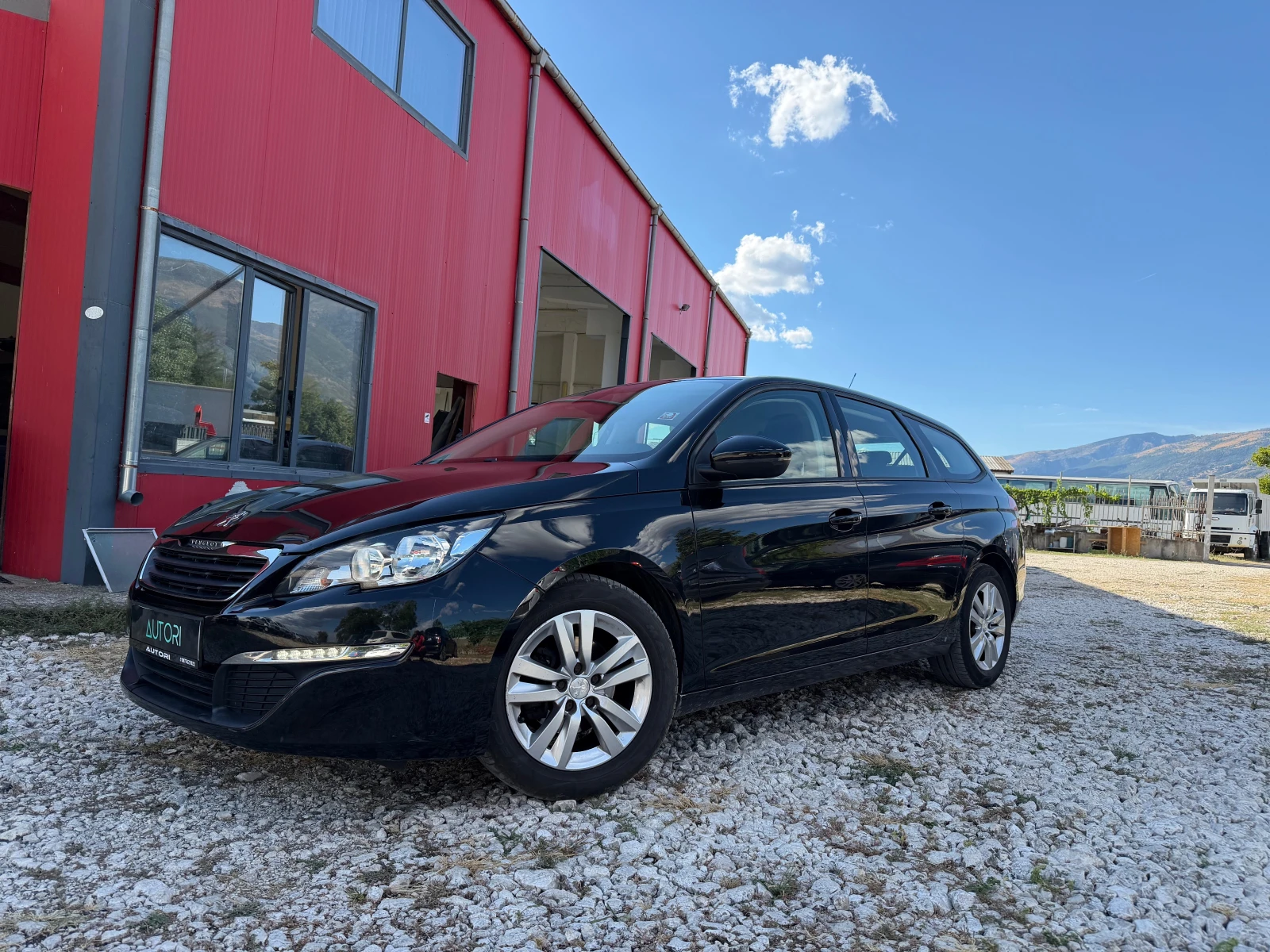 Peugeot 308 НАВИ УНИКАТ