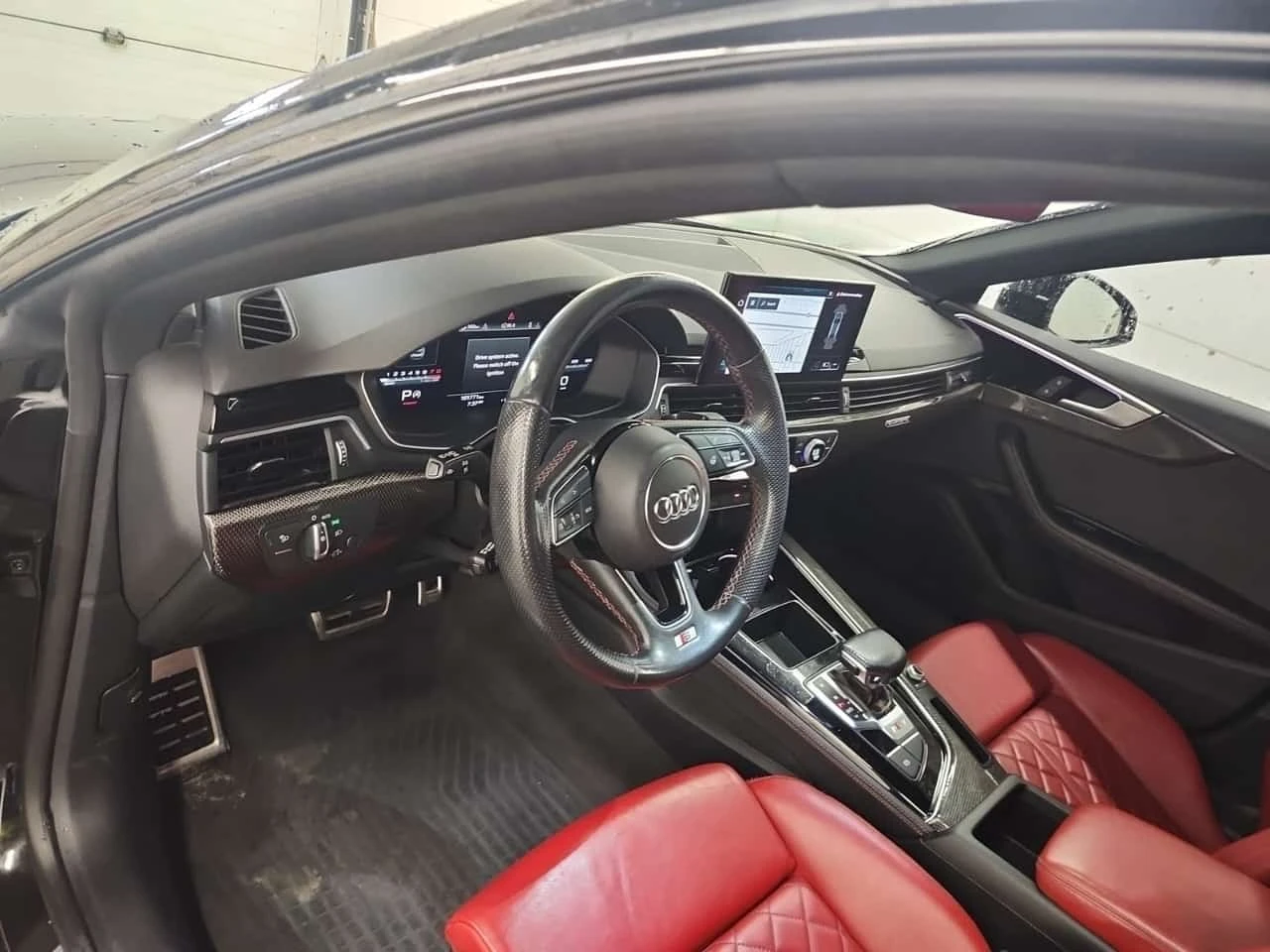 Audi S5 / ДИСТРОНИК / ЧЕРВЕН САЛОН / 2 КЛЮЧА / АВТОКРЕДИТ, снимка 11 - Автомобили и джипове - 56256859