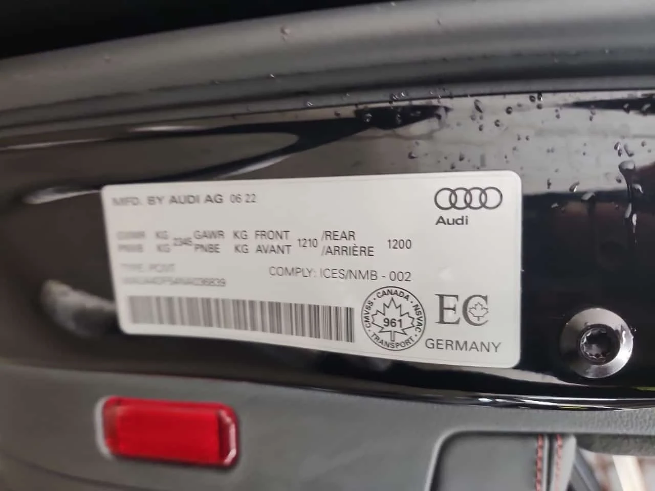 Audi S5 / ДИСТРОНИК / ЧЕРВЕН САЛОН / 2 КЛЮЧА / АВТОКРЕДИТ, снимка 16 - Автомобили и джипове - 56256859