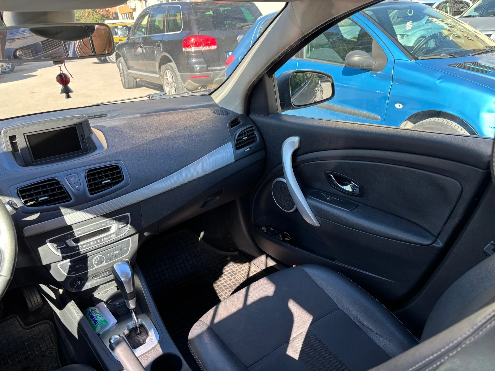 Renault Megane, снимка 10 - Автомобили и джипове - 56392681