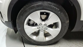 Volvo XC40, снимка 15