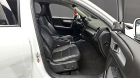Volvo XC40, снимка 11