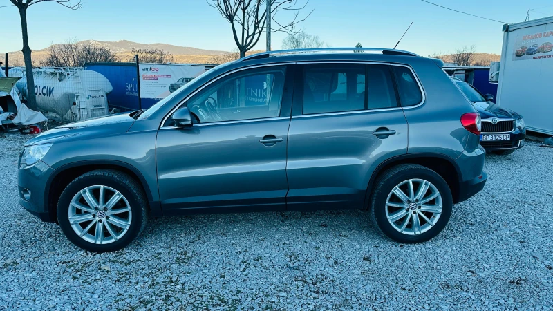 VW Tiguan 1.4tsi-4x4-нави, снимка 4 - Автомобили и джипове - 48519205