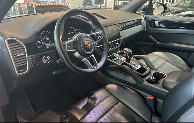 Porsche Cayenne Luft* 360 camera* Pano, снимка 5 - Автомобили и джипове - 48680500