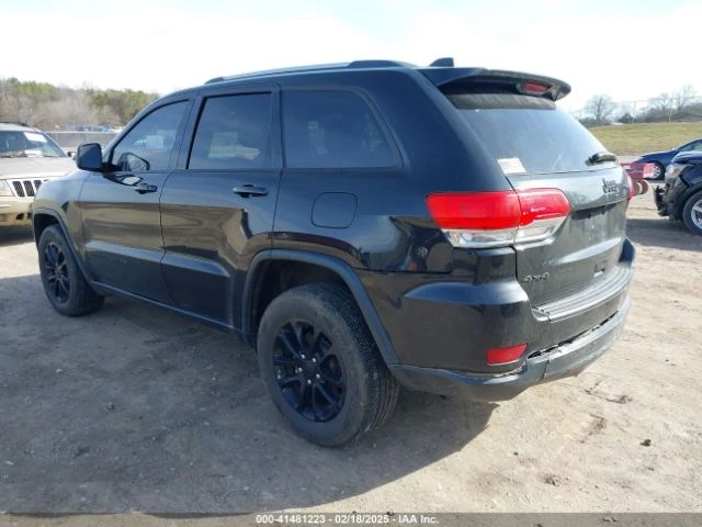 Jeep Grand cherokee 3.6* V6* 8ZF* ПОДГРЕВ* КАМЕРА* КЕЙЛЕС, снимка 4 - Автомобили и джипове - 49447782