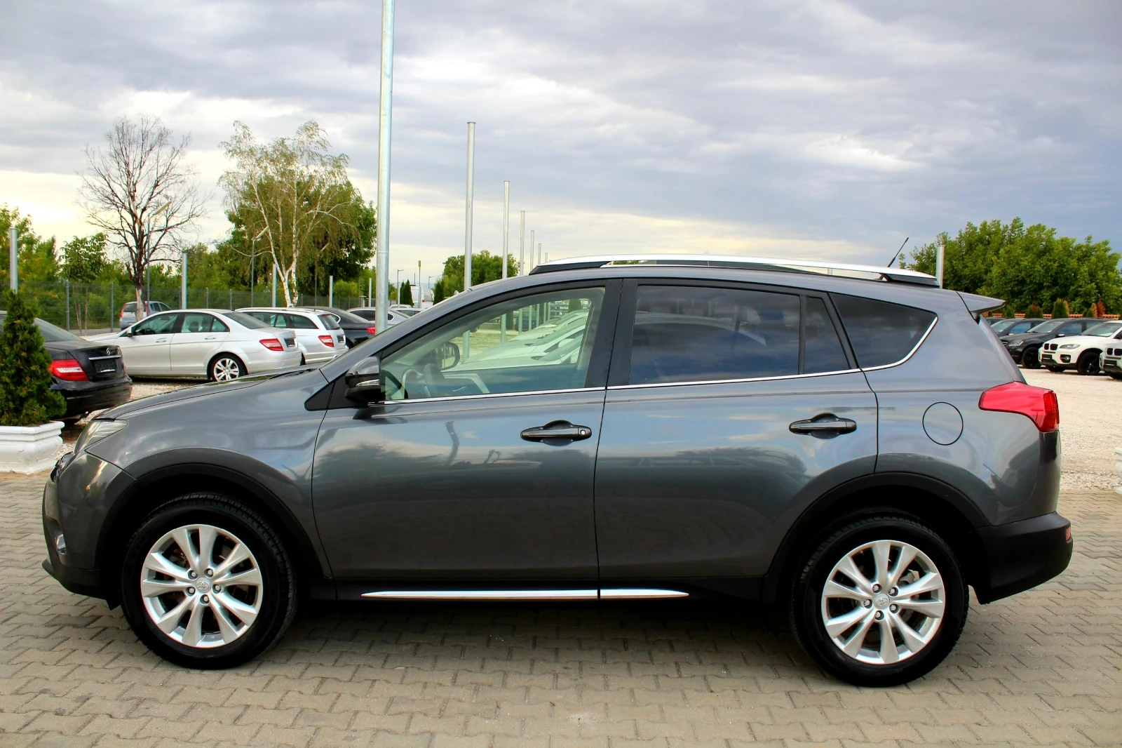 Toyota Rav4 EXECUTIVE AWD 2.2D-CAT/СОБСТВЕН ЛИЗИНГ - изображение 4