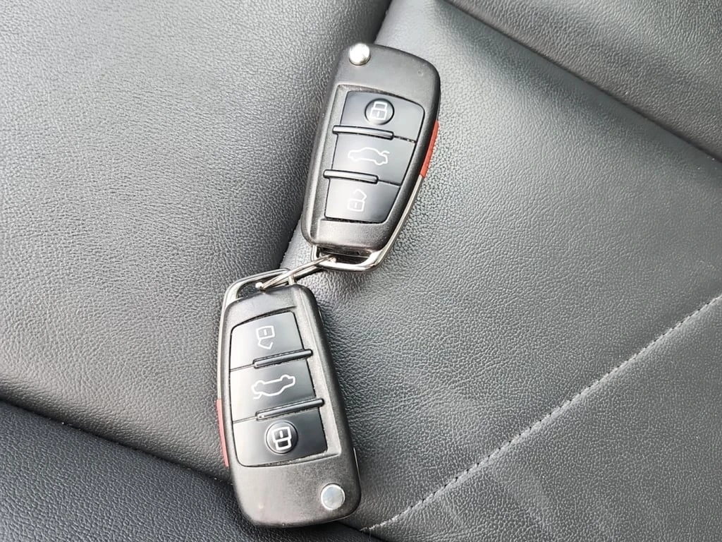 Audi Q3 * TECHNIK * CARFAX *  - изображение 8