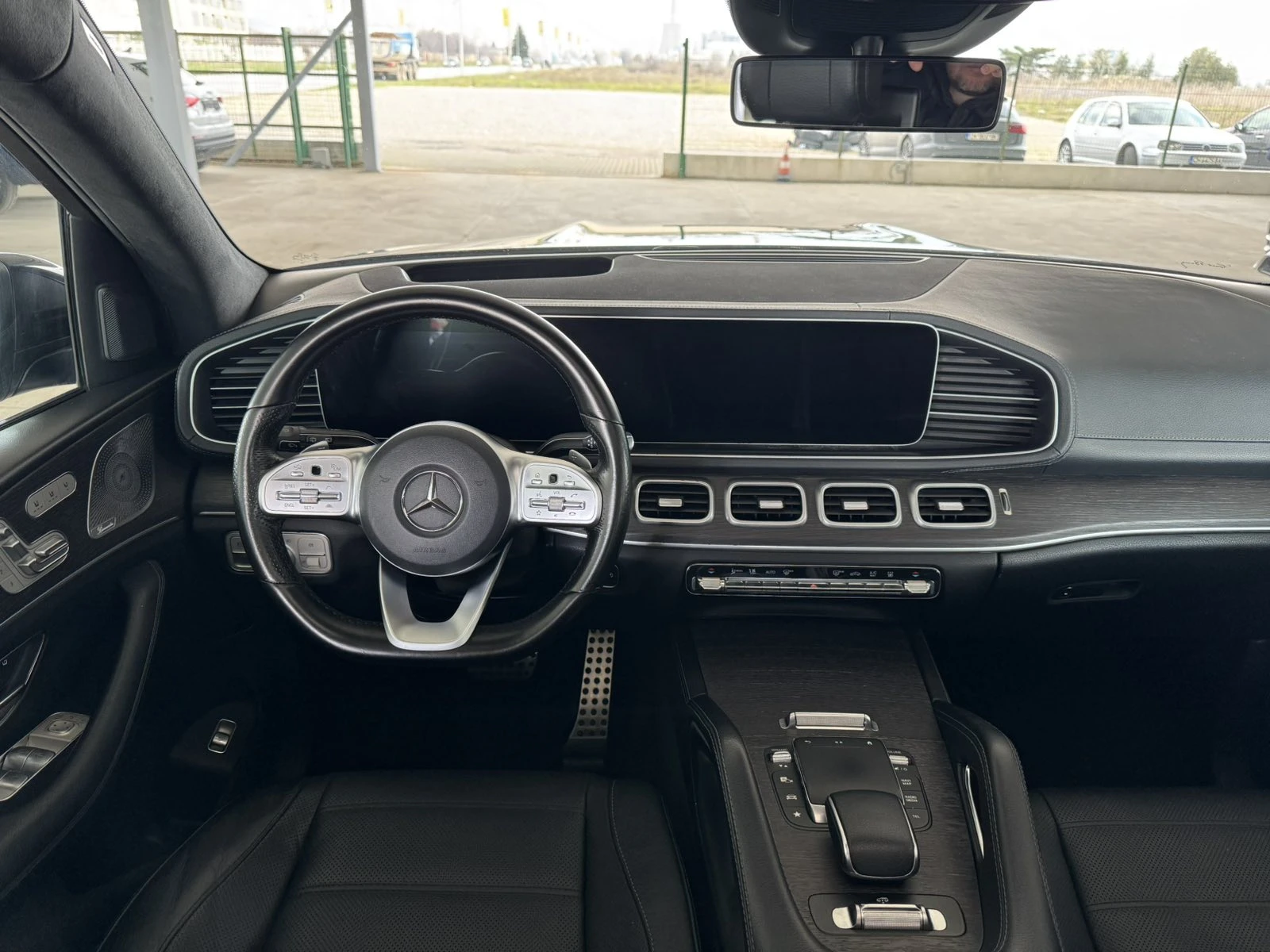 Mercedes-Benz GLS 400 d* 330ps* 4M* AMG Line* 3xTV* Night* Designo* FULL, снимка 11 - Автомобили и джипове - 53733687