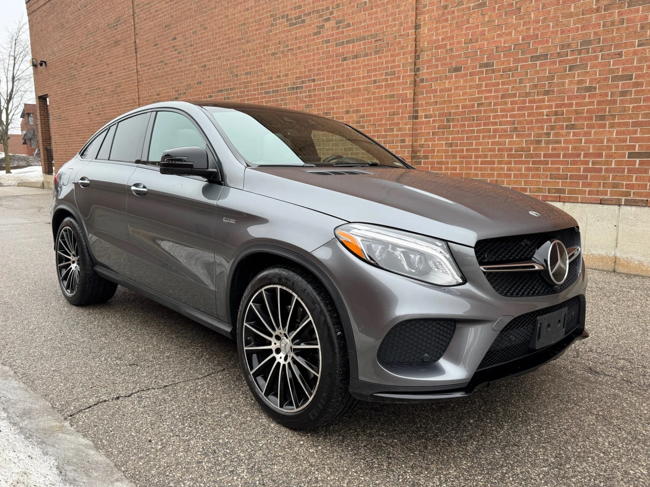 Mercedes-Benz GLE 43 AMG * АВТО КРЕДИТ* ЦЕНА ДО БГ * СЕРВИЗНА ИСТОРИЯ *  | Auto.bg — изображение 1