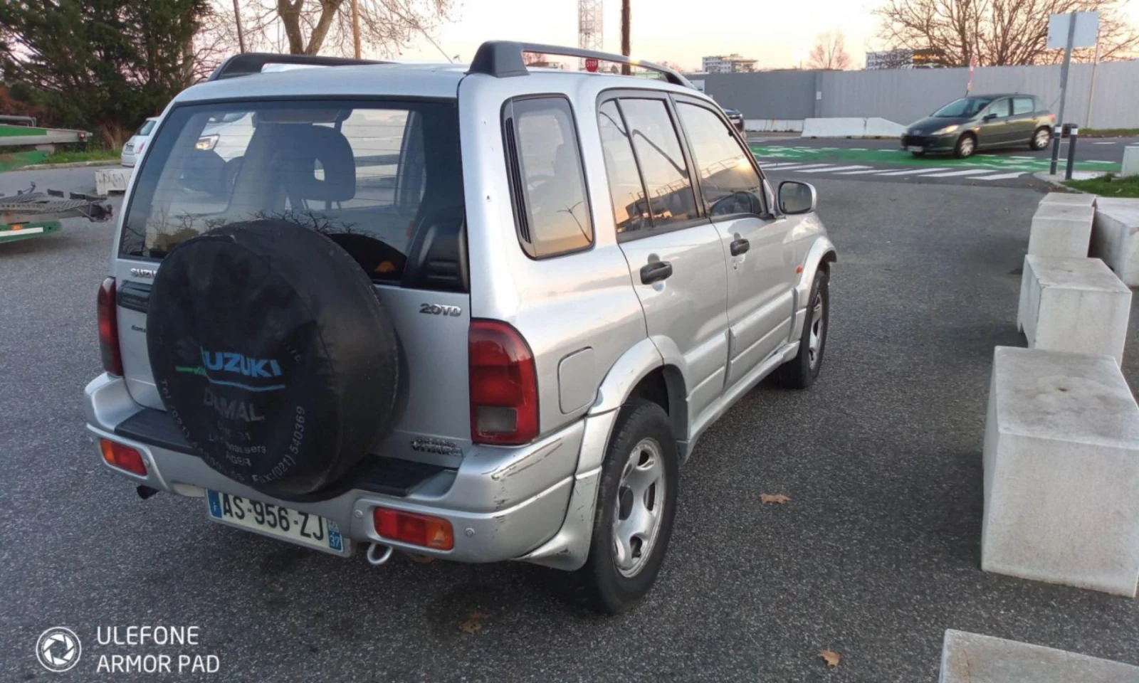Suzuki Grand vitara 2.0 HDI фейс , снимка 4 - Автомобили и джипове - 53976280