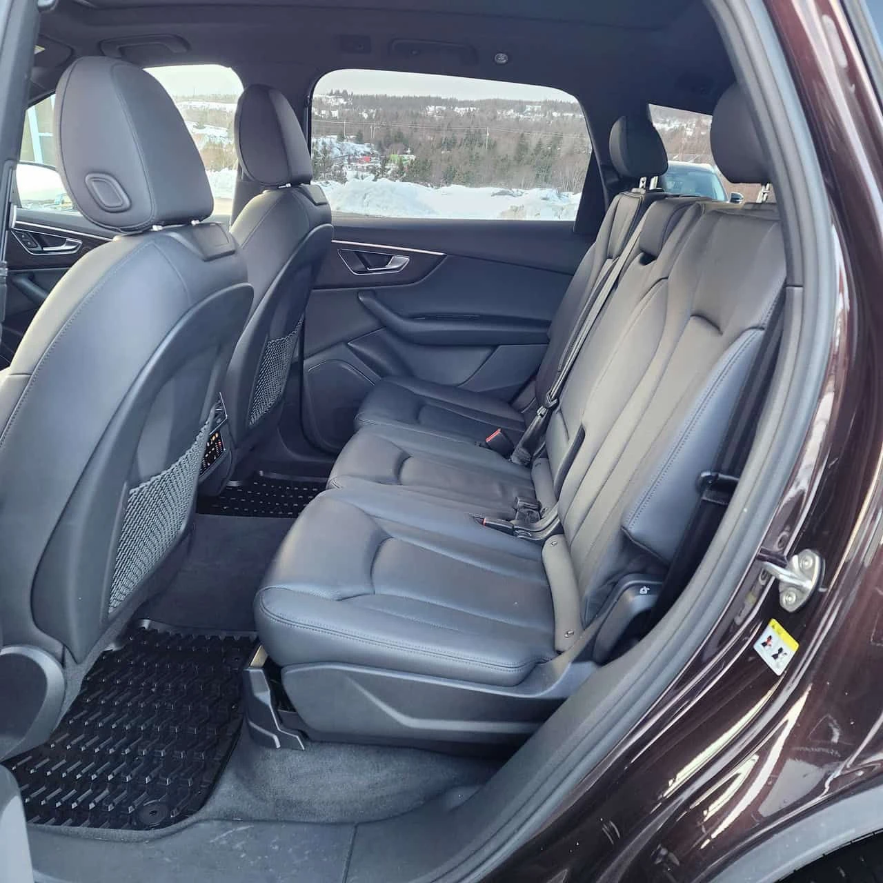 Audi Q7 * Progressiv * DISTRONIC* ОБДУХВАНЕ* ПАНОРАМА* , снимка 16 - Автомобили и джипове - 54215059