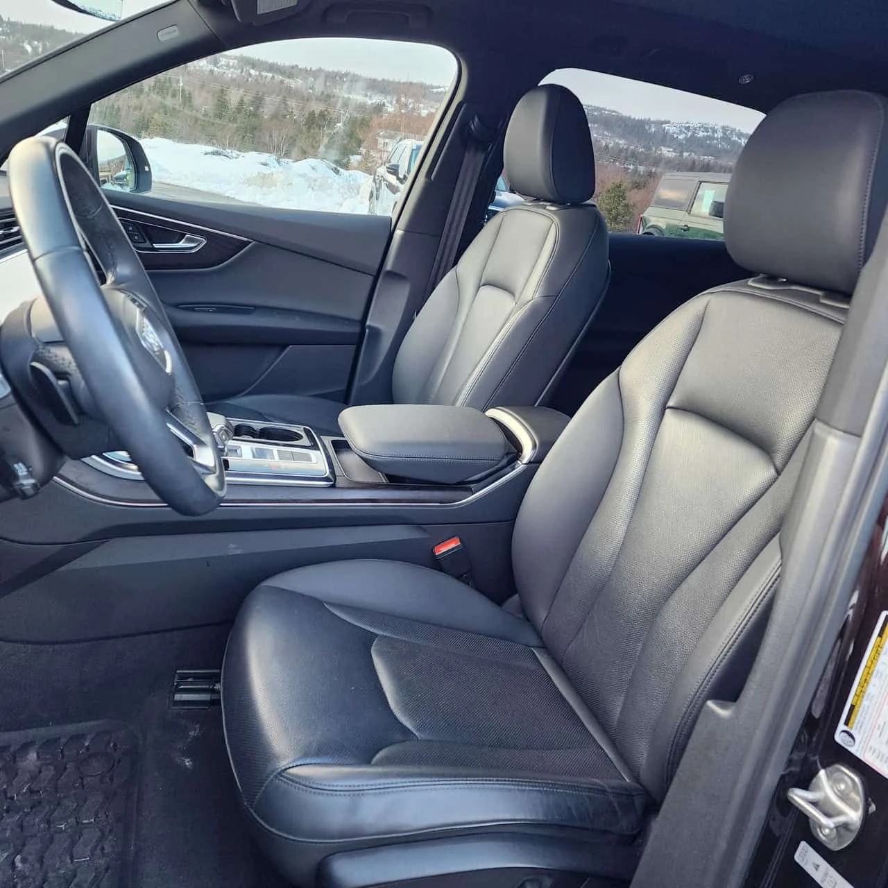 Audi Q7 * Progressiv * DISTRONIC* ОБДУХВАНЕ* ПАНОРАМА* , снимка 15 - Автомобили и джипове - 54215059