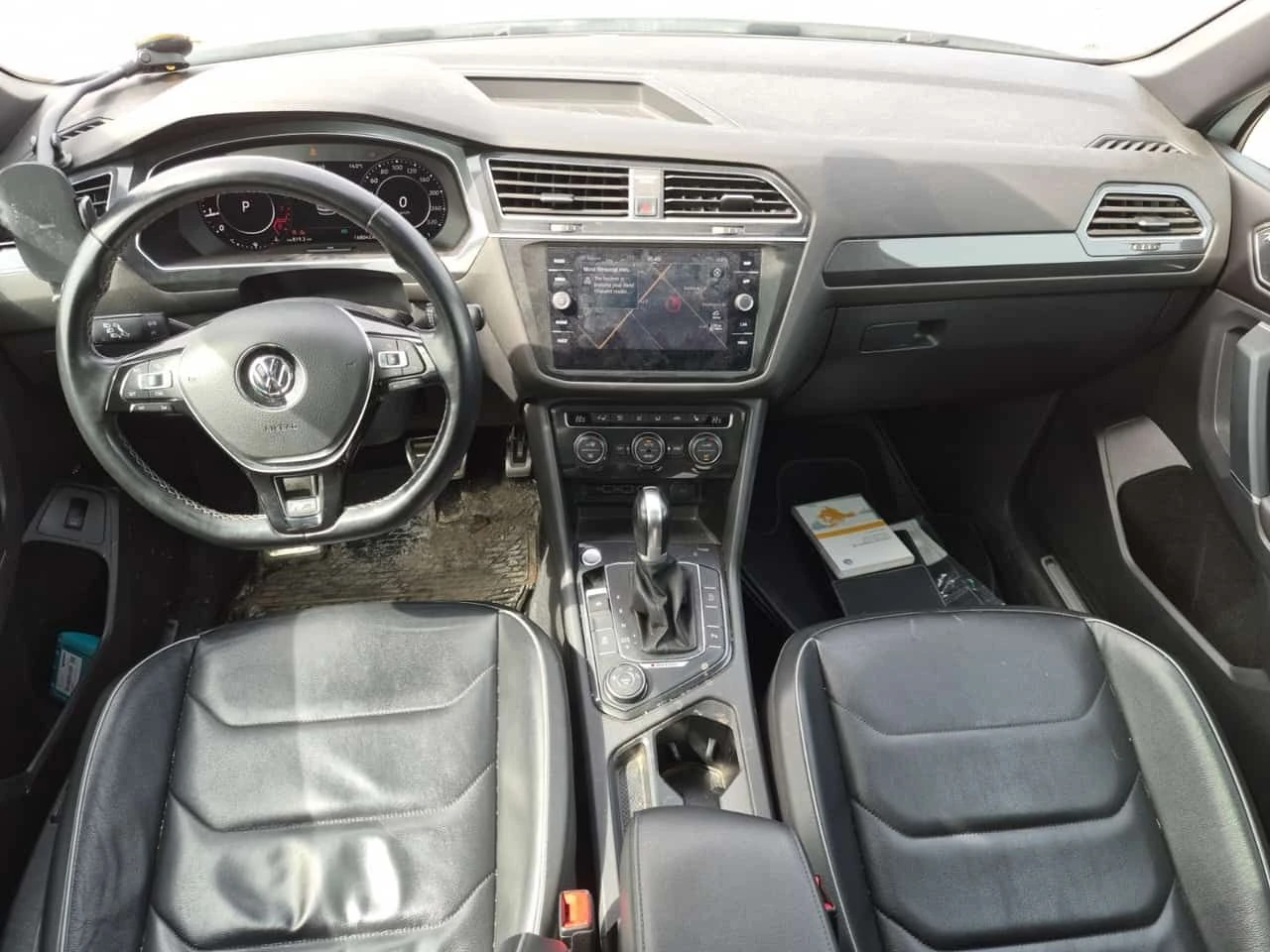 VW Tiguan HIGHLINE/R LINE/ПОДГРЕВ/ПАНО/CARFAX/ФИНАНСИРАНЕ, снимка 9 - Автомобили и джипове - 54677608
