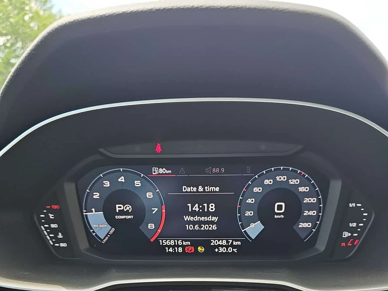 Audi Q3 * Progressiv * CARFAX * БЕЗ ПЪРВОНАЧАЛНА ВНОСКА, снимка 8 - Автомобили и джипове - 54858420