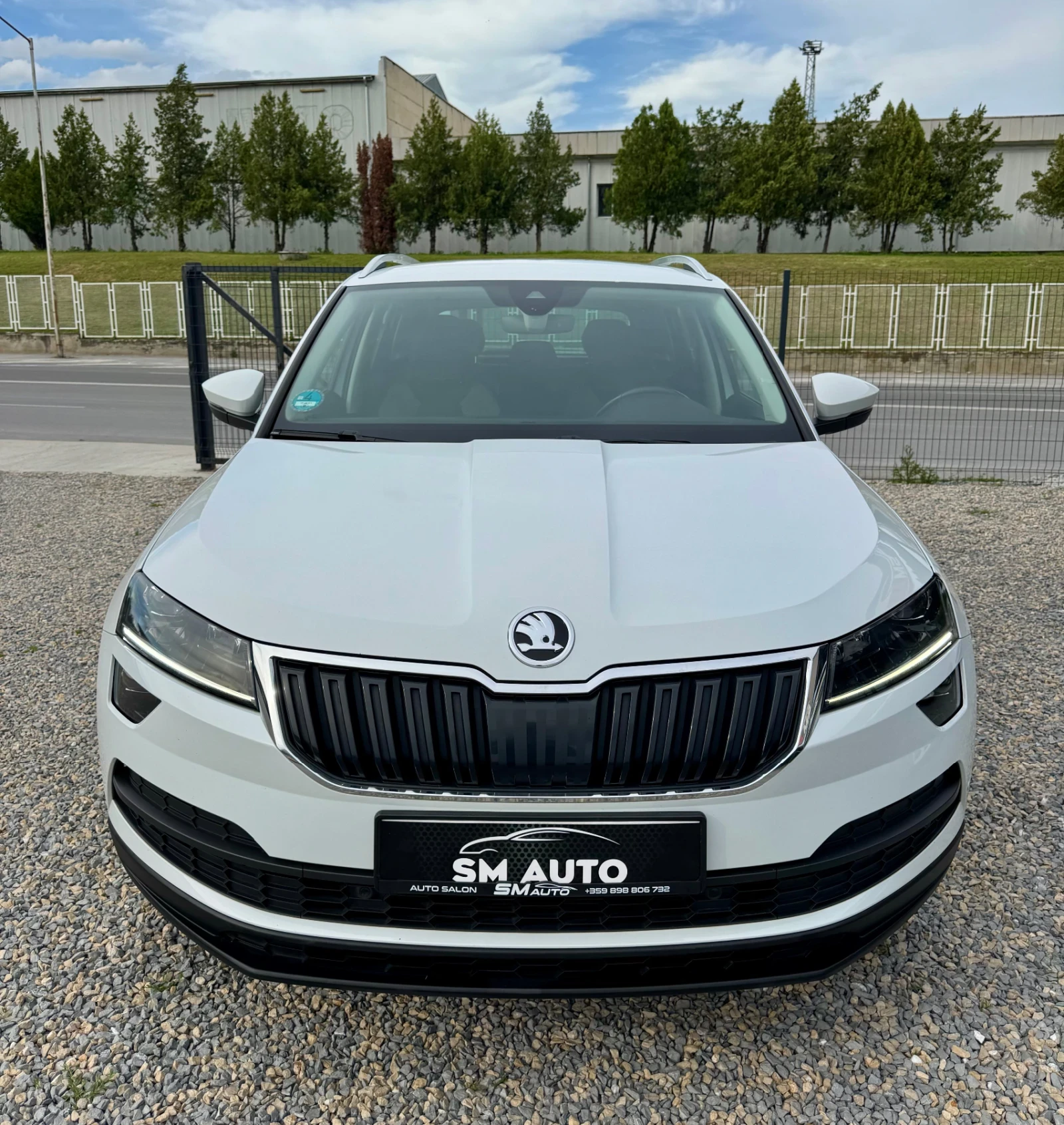 Skoda Karoq 2.0 150 4x4 Digital , снимка 8 - Автомобили и джипове - 54948207