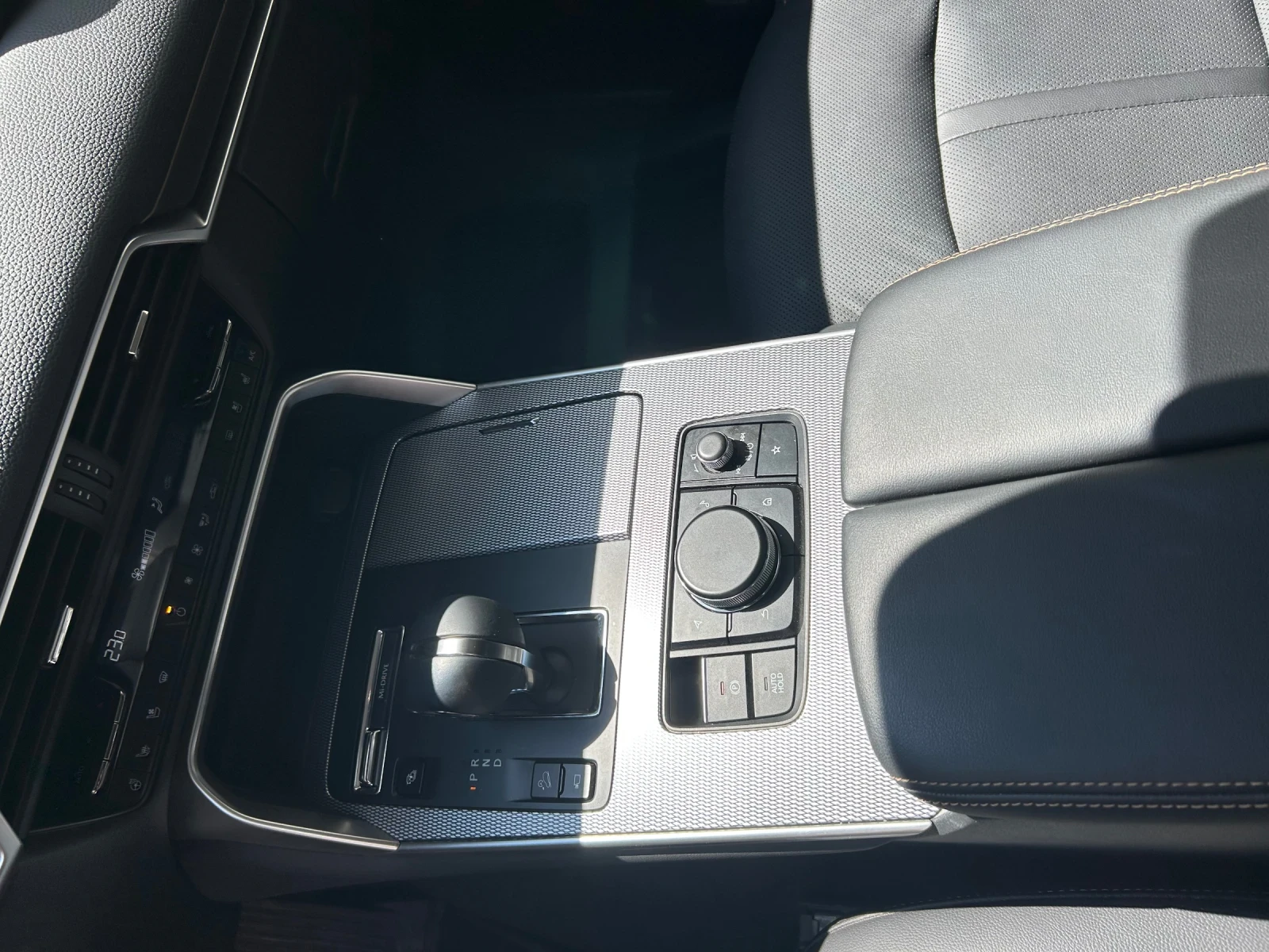 Mazda CX-60 Homura plus, снимка 14 - Автомобили и джипове - 55737183