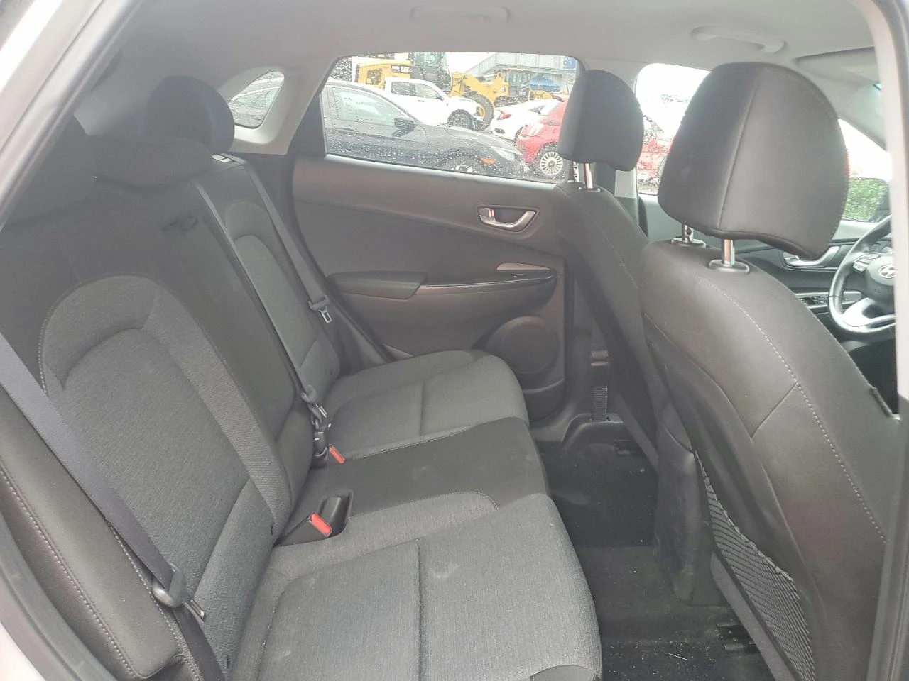 Hyundai Kona Se, снимка 10 - Автомобили и джипове - 55744575