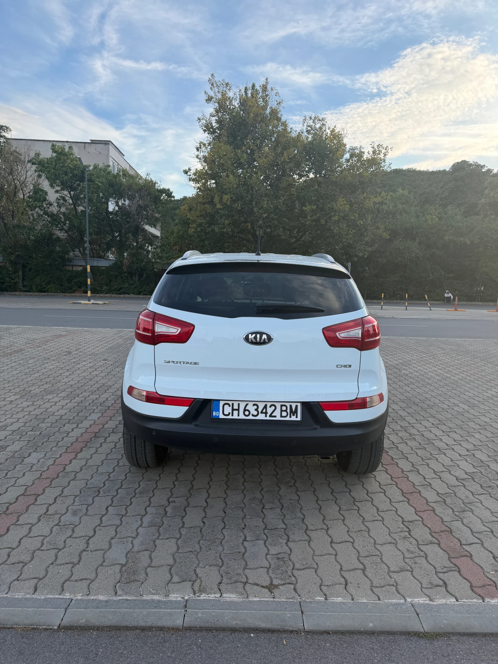 Kia Sportage 1.7CRDI, снимка 5 - Автомобили и джипове - 56099886