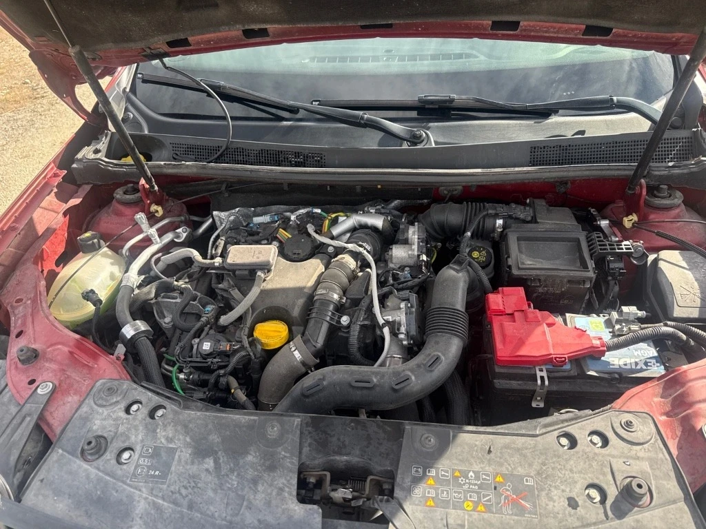 Dacia Duster, снимка 2 - Автомобили и джипове - 56450132